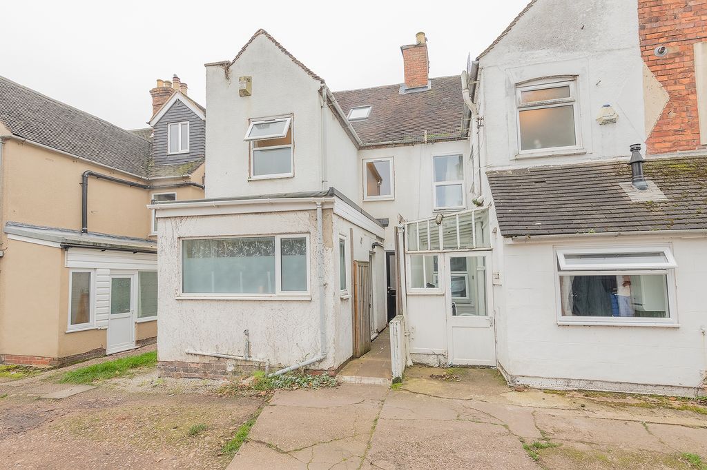 Property photo 1 of 24