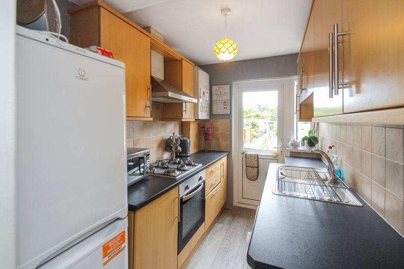 Property photo 3 of 9 Photo 11