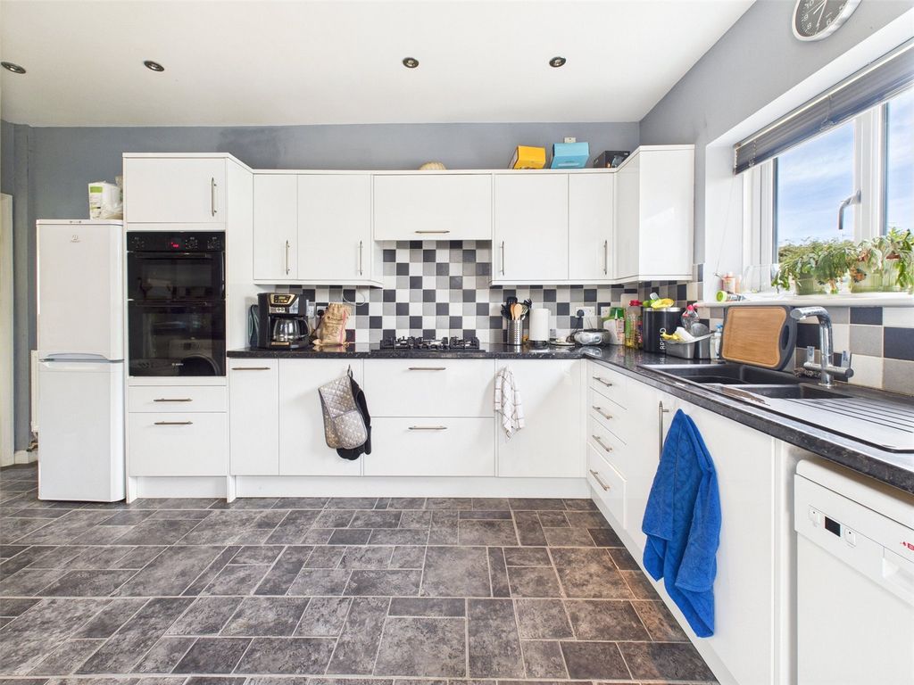 Property photo 2 of 13 Picture No. 04