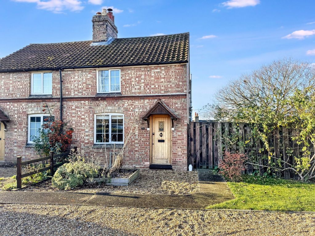 Property photo 1 of 33