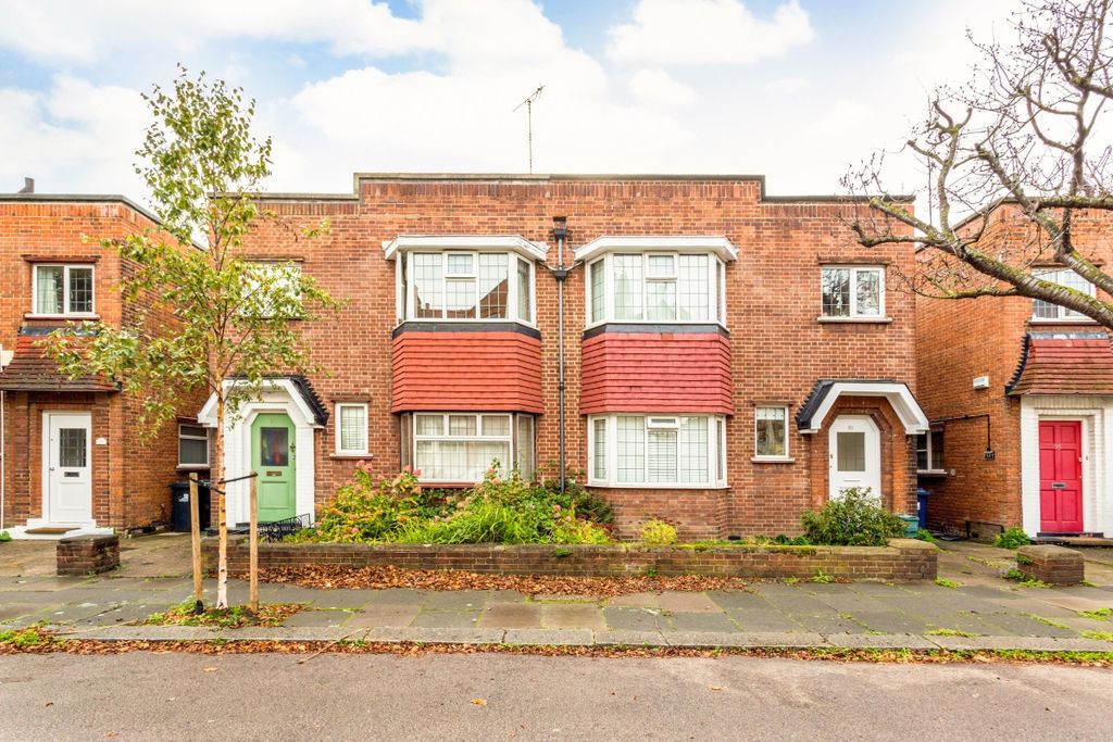 Property photo 1 of 11 Exterior