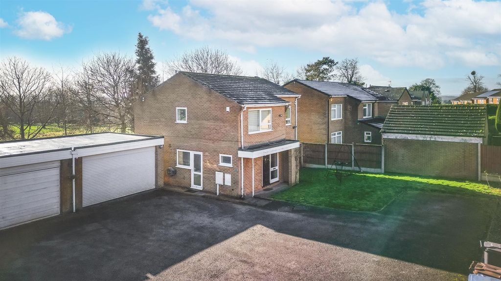 Property photo 1 of 33