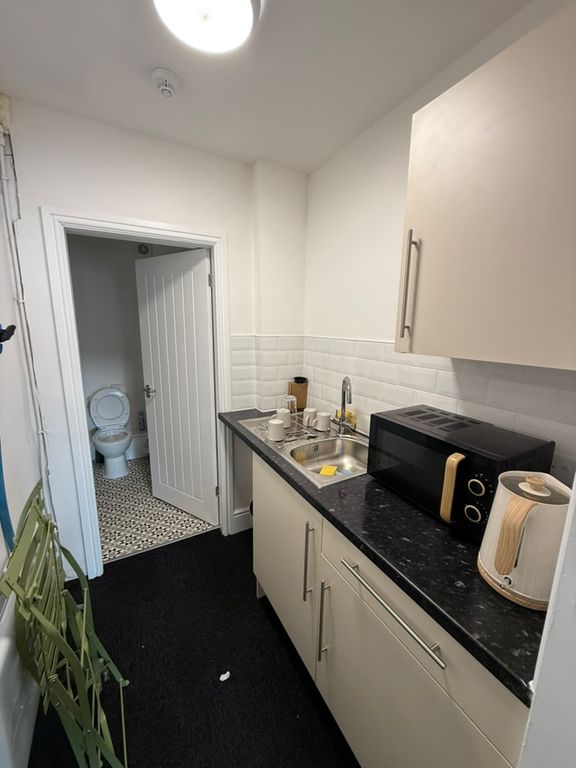 Property photo 3 of 11 02 Office  (1).Jpeg