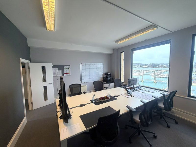 Property photo 2 of 11 Photo 1