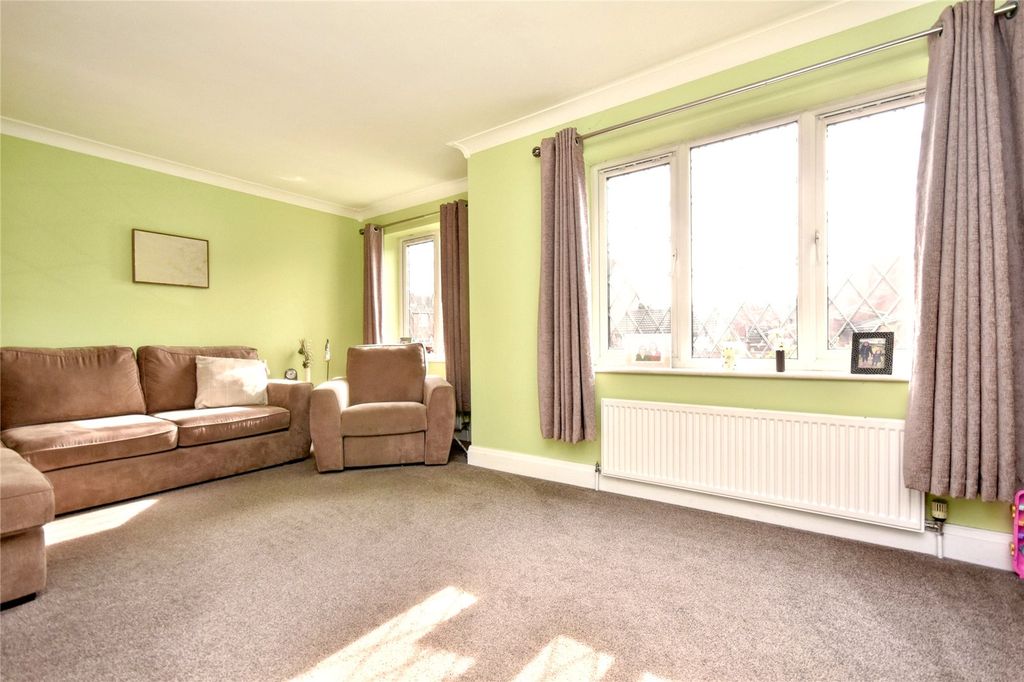 Property photo 3 of 21 Picture No. 03