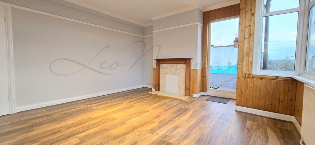 Property photo 2 of 14 Jpg
