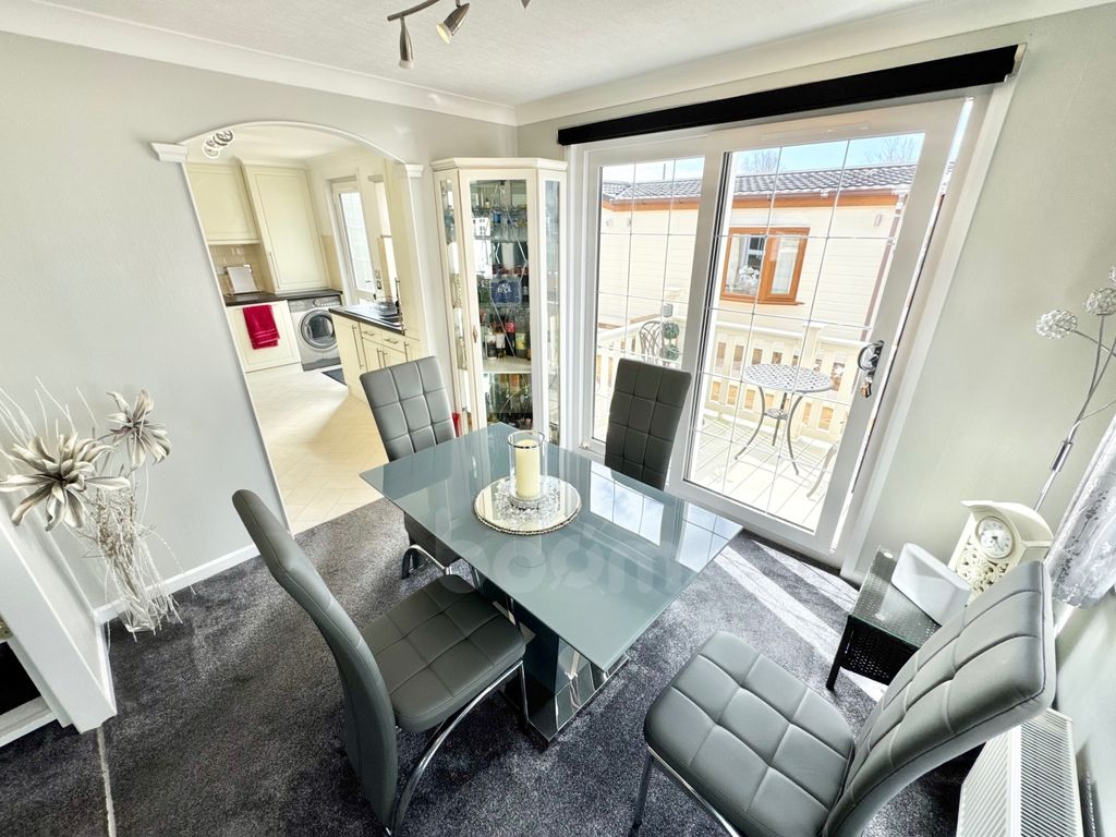 Property photo 3 of 27 Willow Park, Burnhouse, Beith Dining Space