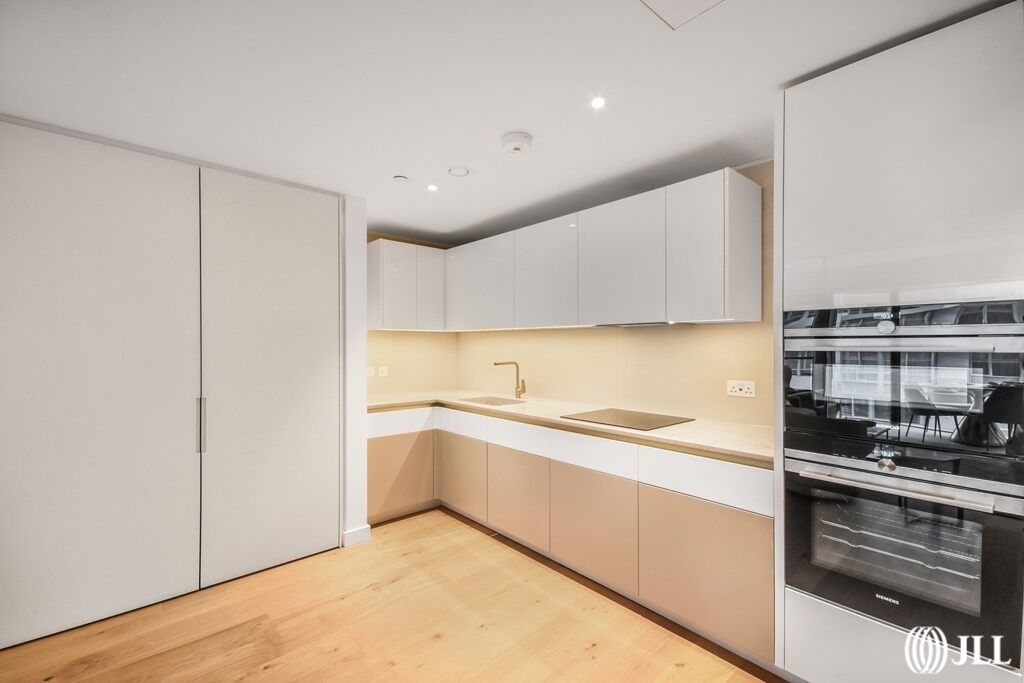 Property photo 2 of 12 Dsc_9259_Web