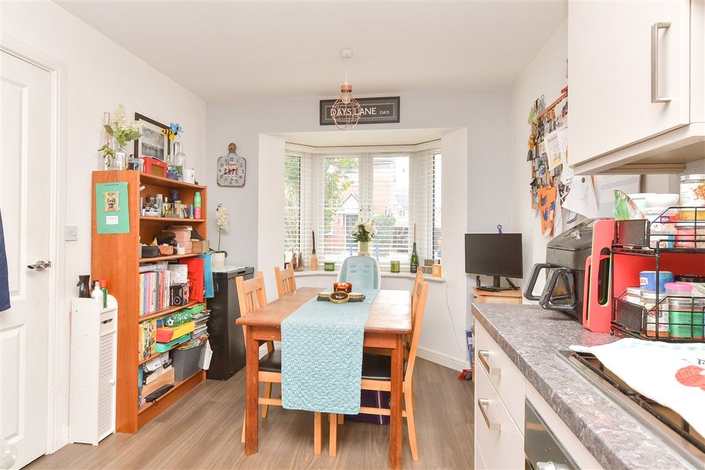 Property photo 3 of 11 Kitchen/ Diner