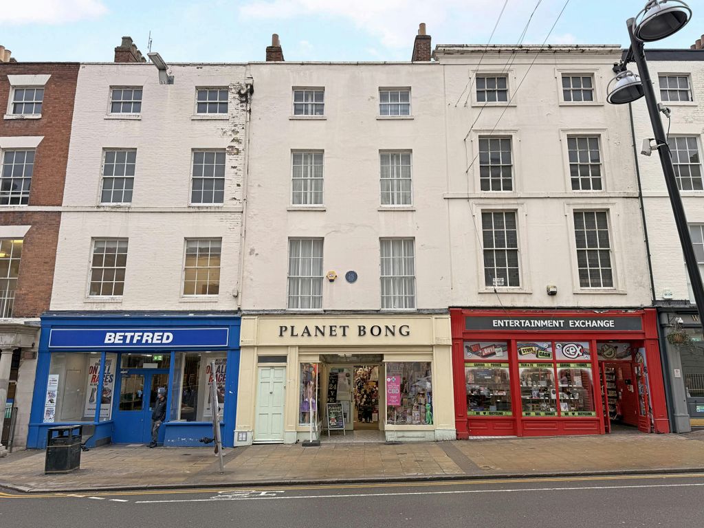 Property photo 1 of 22 Frontmain.Jpg