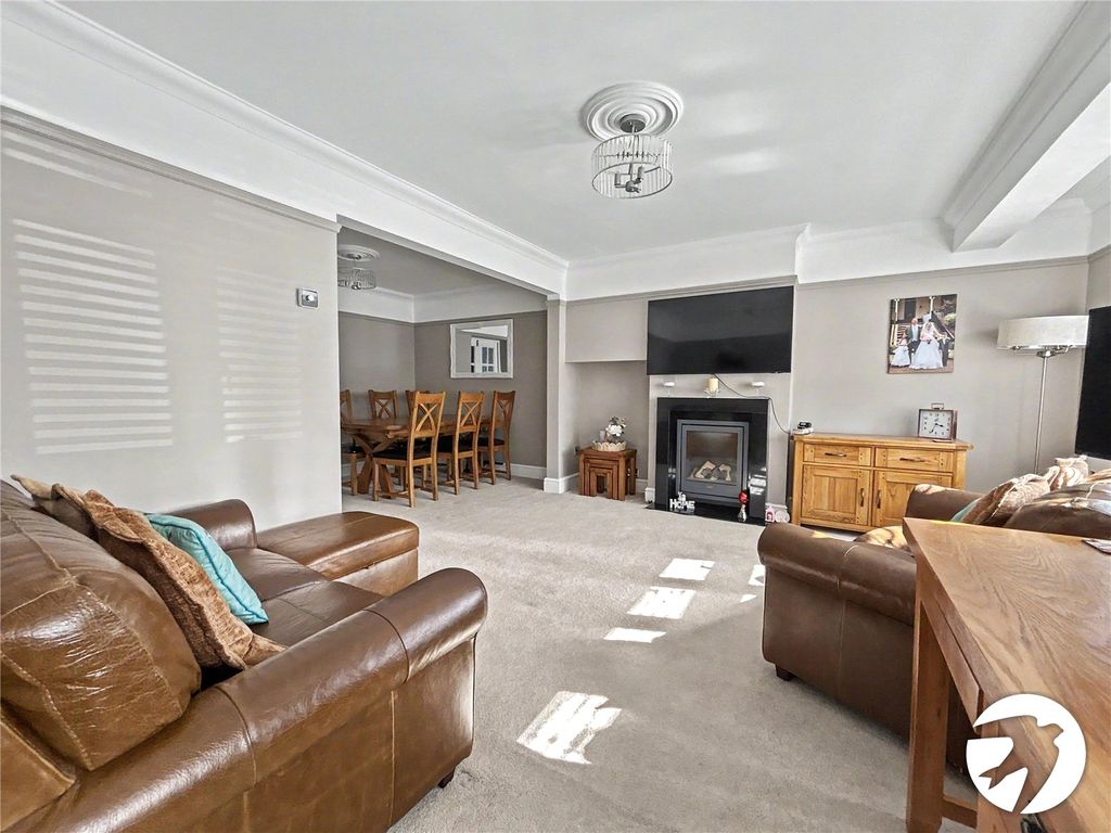 Property photo 3 of 30 Picture No. 03