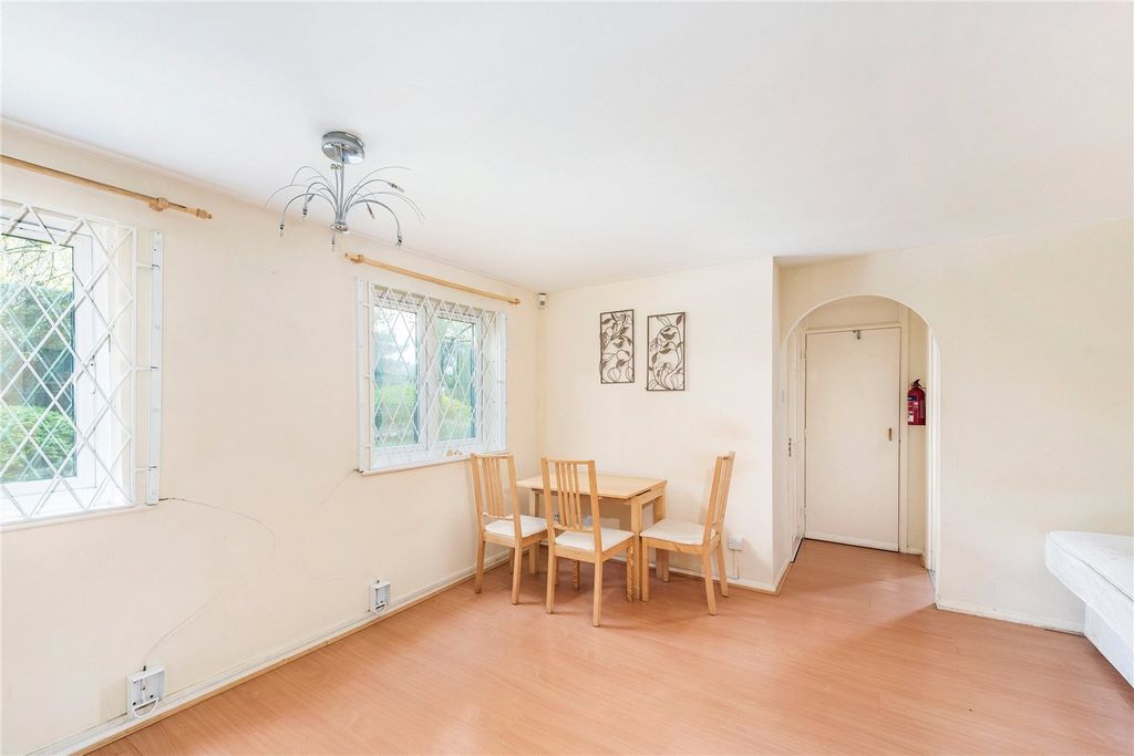 Property photo 3 of 7 Picture No. 09