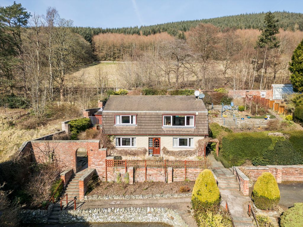 Property photo 2 of 18 Property Image 2