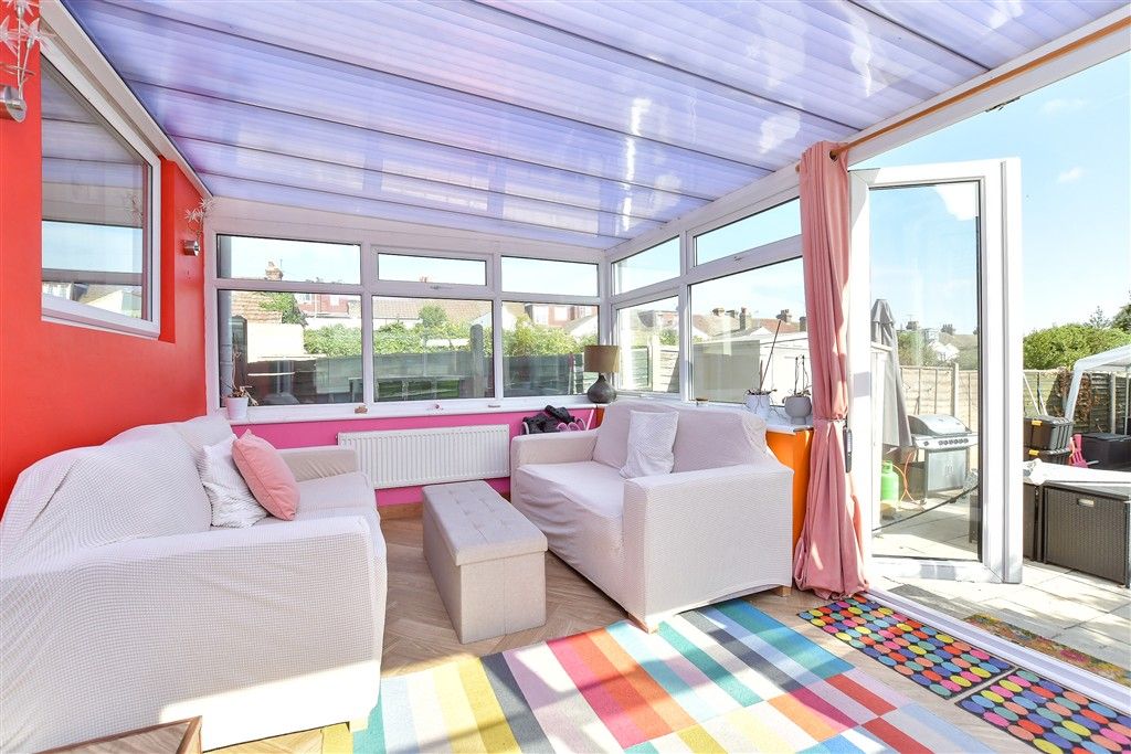 Property photo 3 of 12 Conservatory