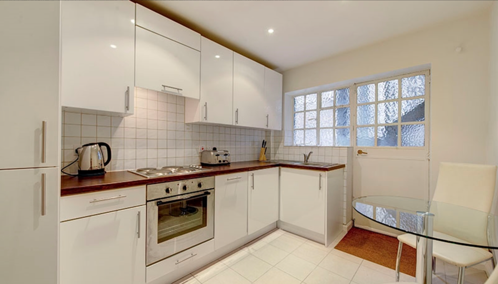 Property photo 2 of 5