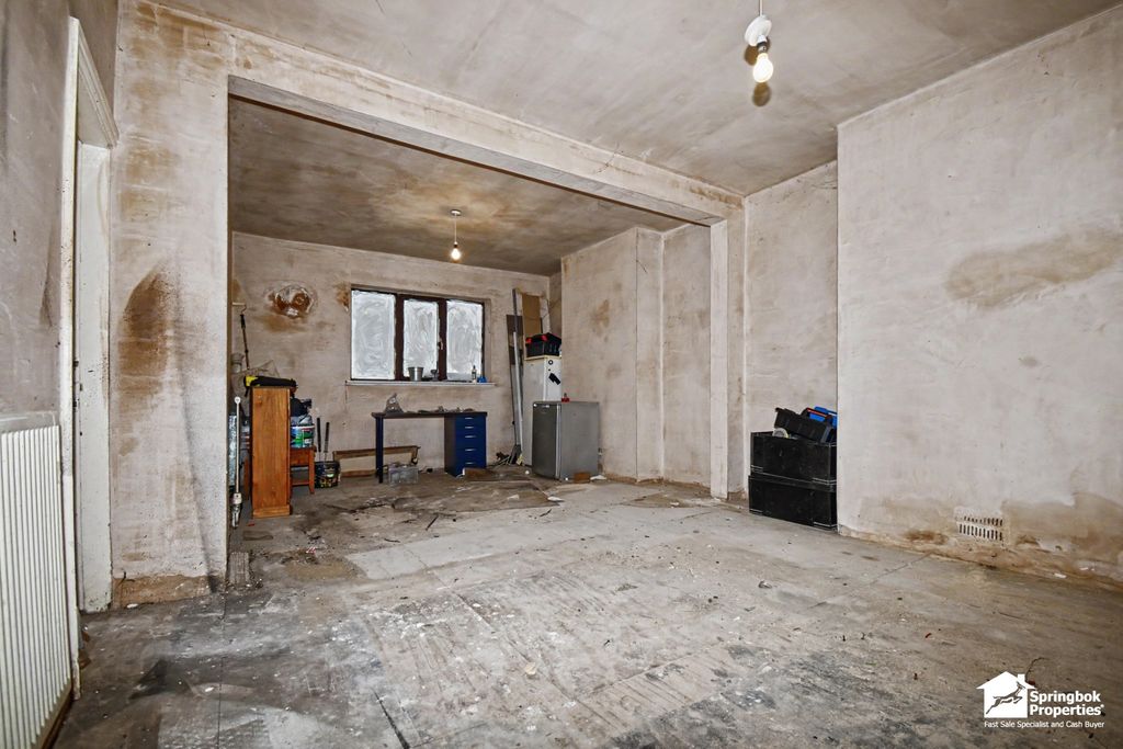 Property photo 2 of 11 Image 1