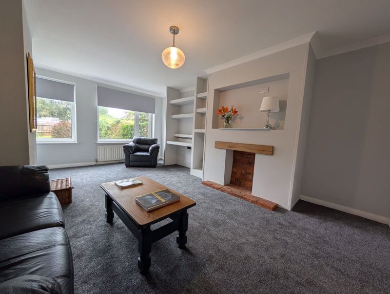 Property photo 3 of 10 Photo 6