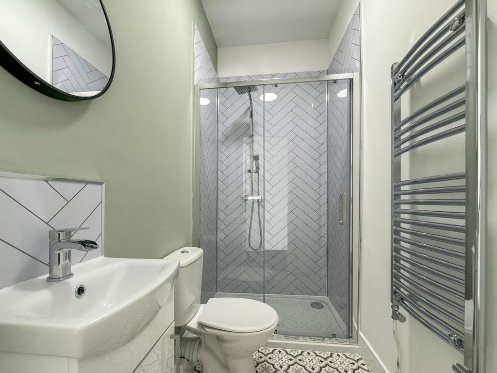 Property photo 2 of 3