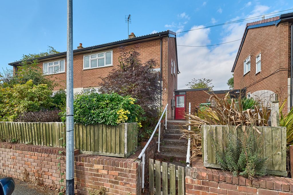 Property photo 3 of 5