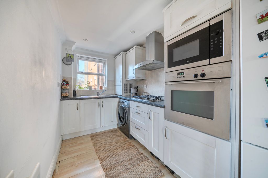 Property photo 3 of 10 1423439969A84812B213E