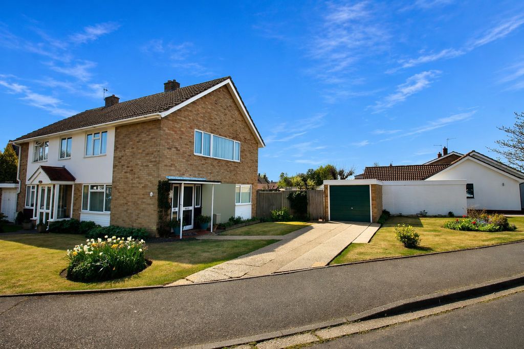 Property photo 1 of 17 Photo 1