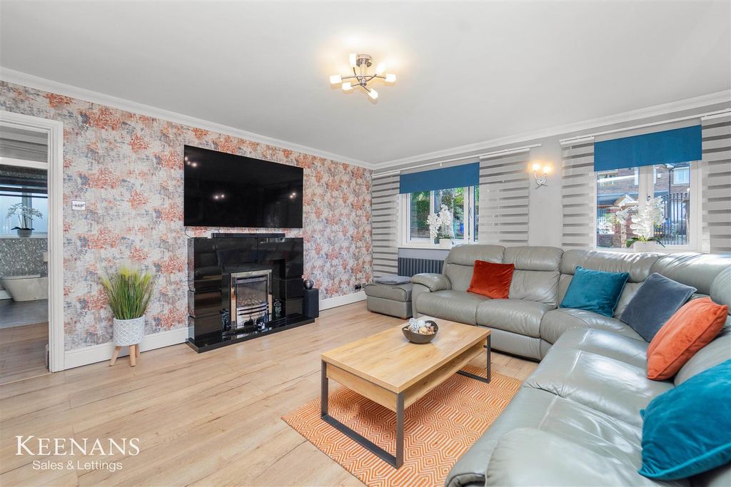 Property photo 3 of 62 3.Jpg