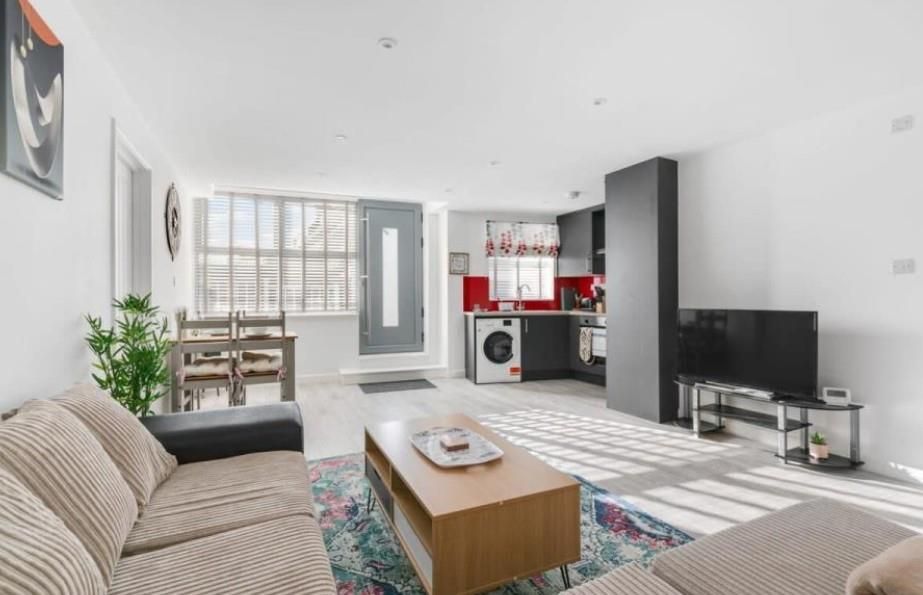 Property photo 3 of 10 Open Plan Kitchen/Living Area