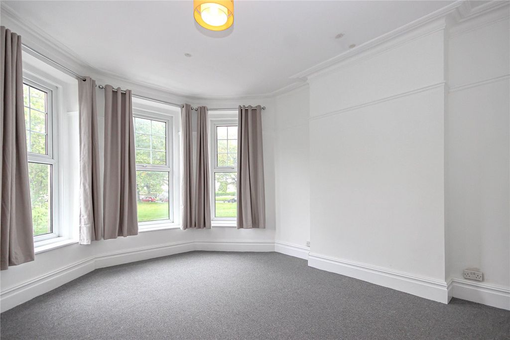 Property photo 1 of 21 Picture No. 03
