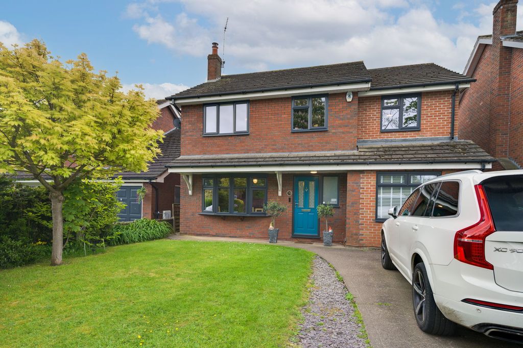 Property photo 1 of 38