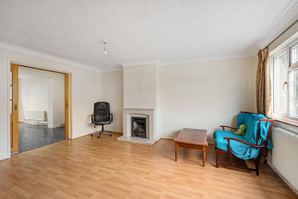 Property photo 3 of 21 3790134