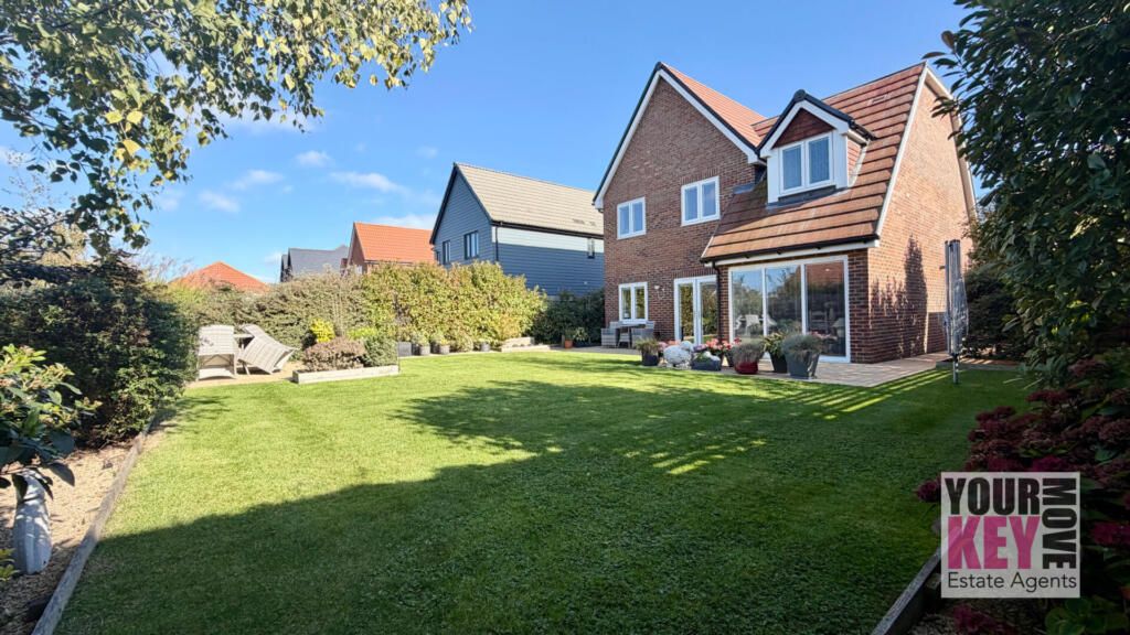 Property photo 2 of 28