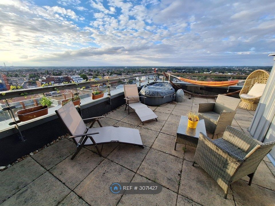 Property photo 1 of 10 Roof Terrace