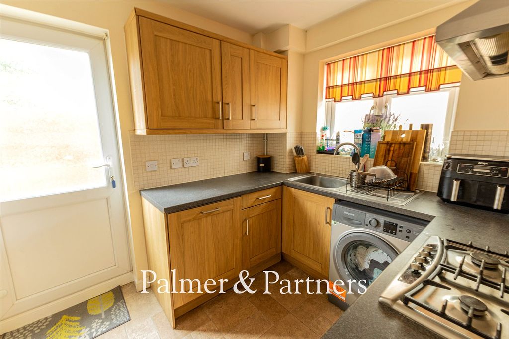 Property photo 3 of 13 Picture No. 06