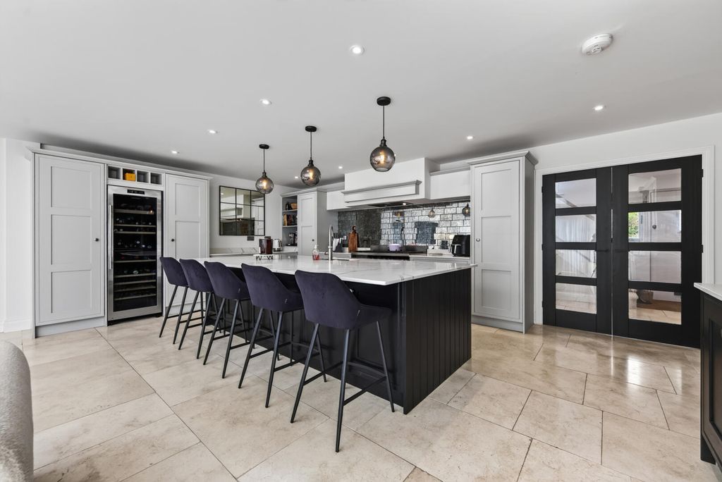 Property photo 1 of 29 Kitchen