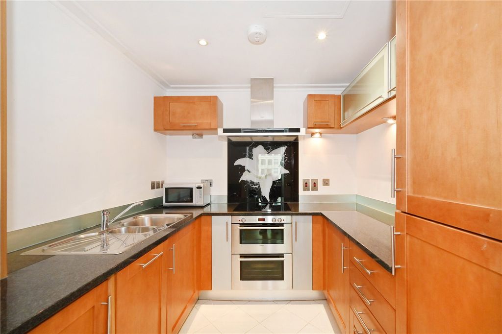 Property photo 2 of 13 Kitchen