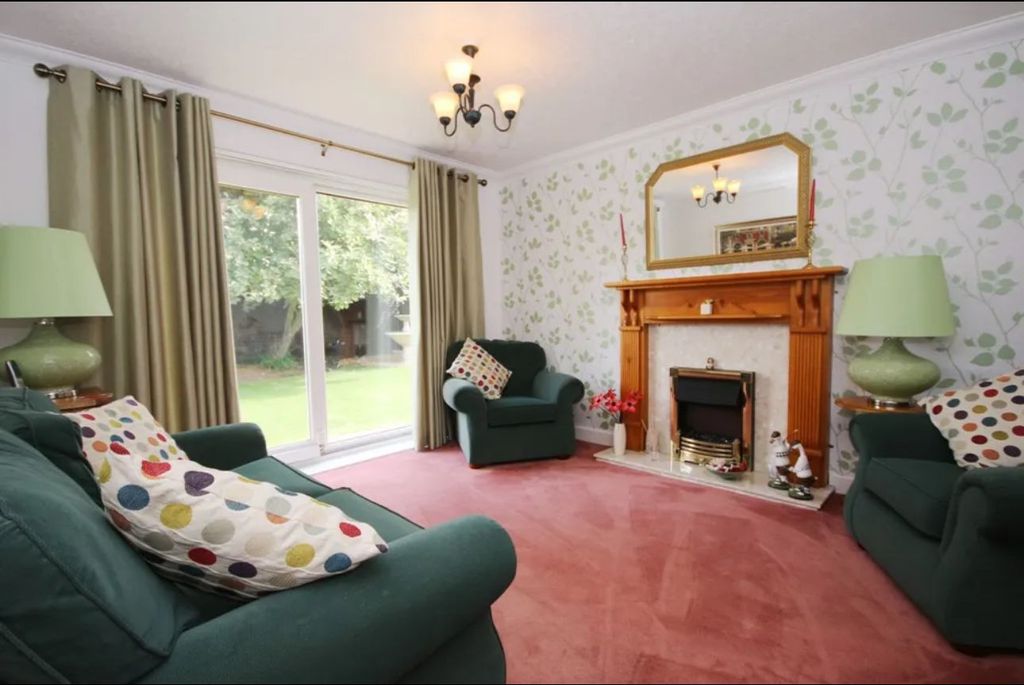 Property photo 3 of 22