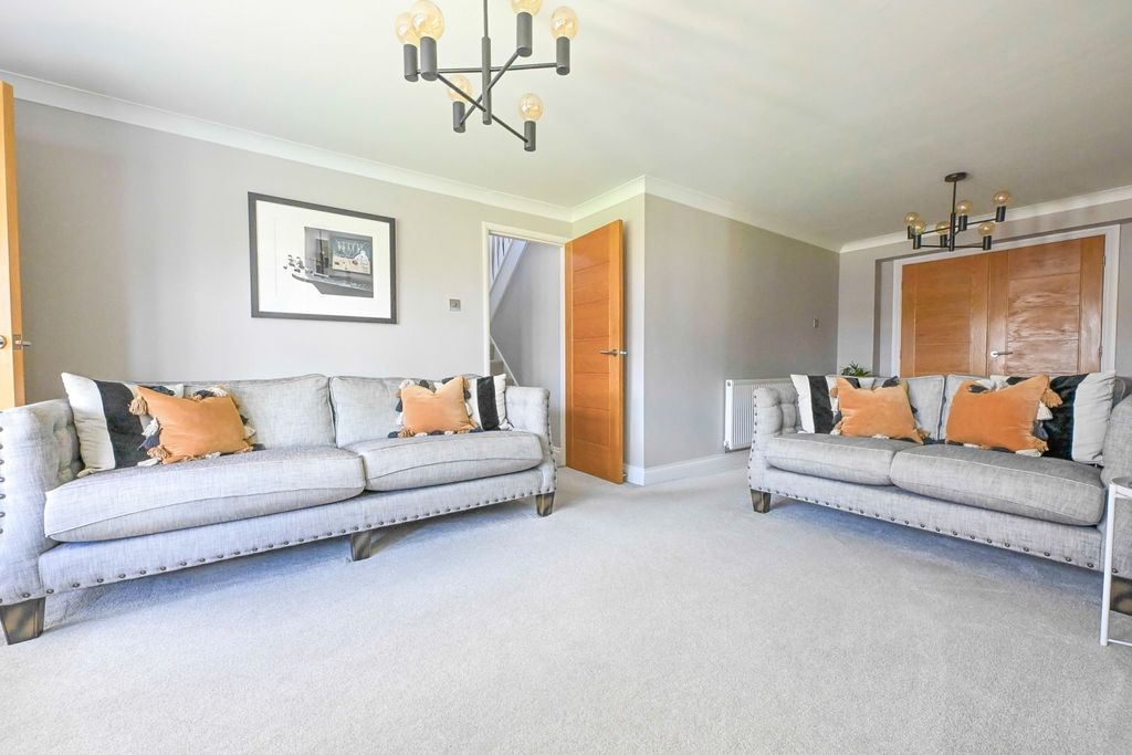 Property photo 2 of 20 Baldoon Ewemove Middlesbrough-21