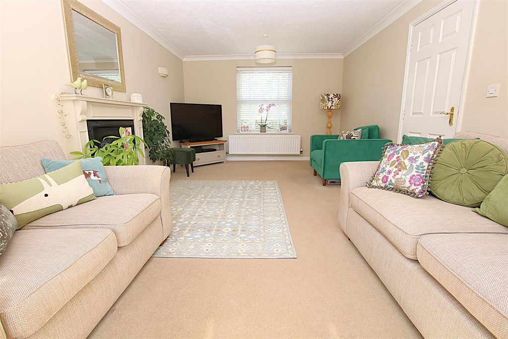 Property photo 3 of 27 Img_0057.Jpg