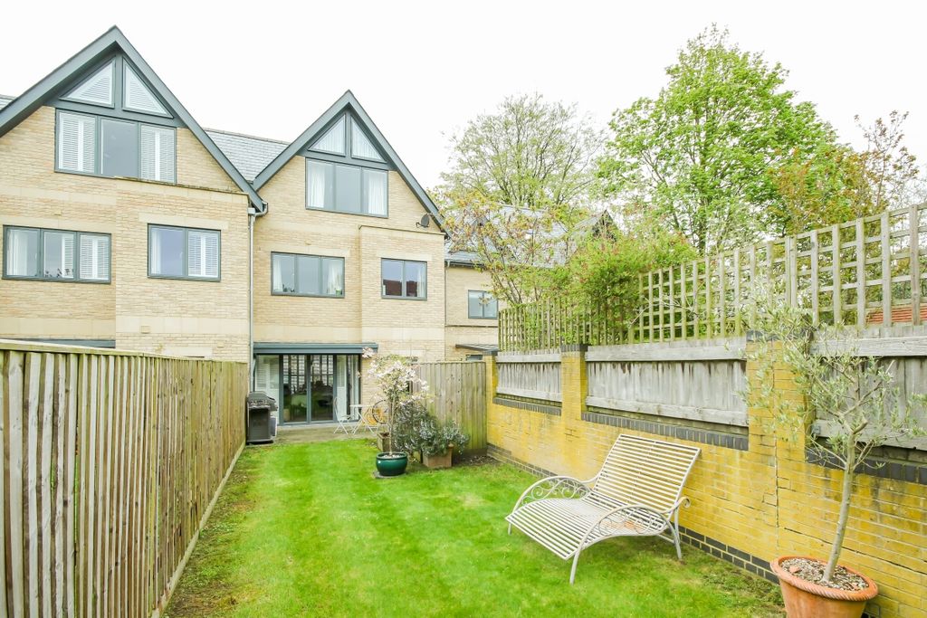Property photo 3 of 8 55452