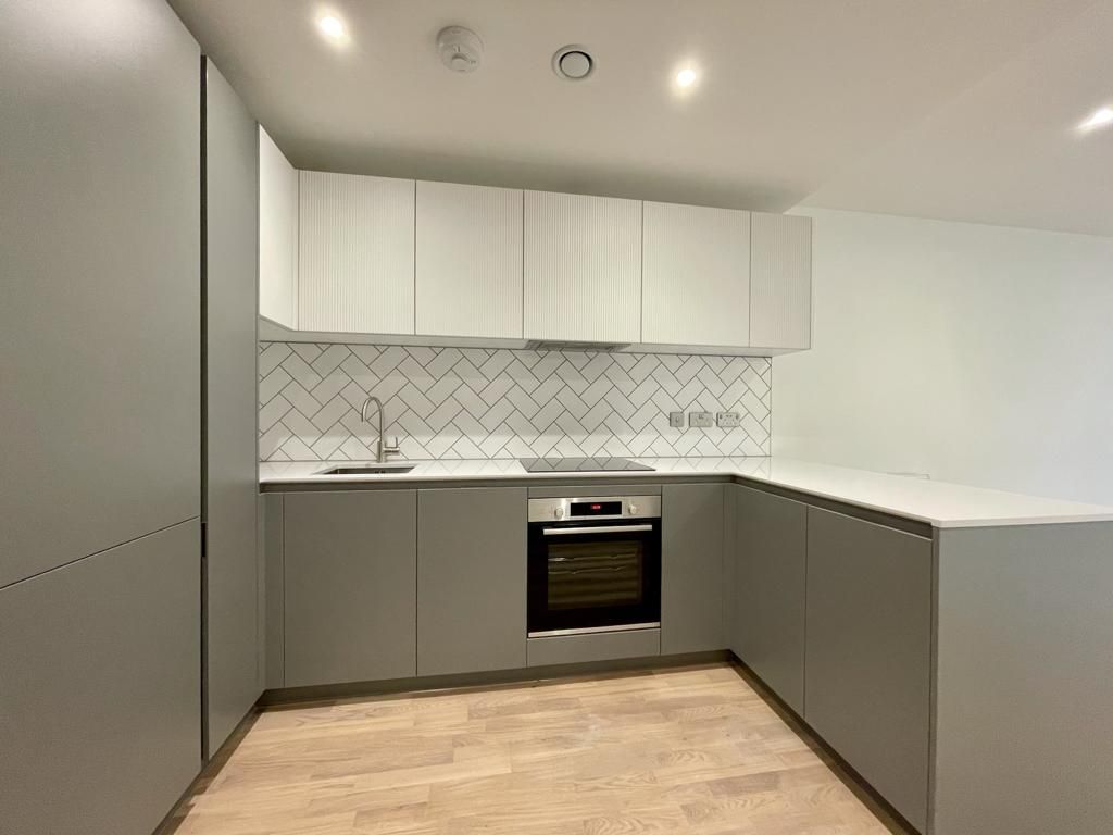 Property photo 3 of 12 Gallery