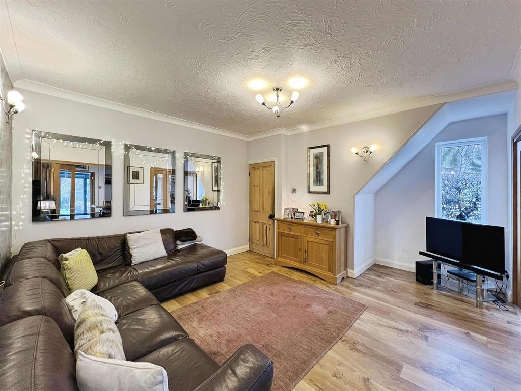 Property photo 3 of 26 User_Edited_Photo-34B764E0_User-Edited-9Bf9F711-Ad