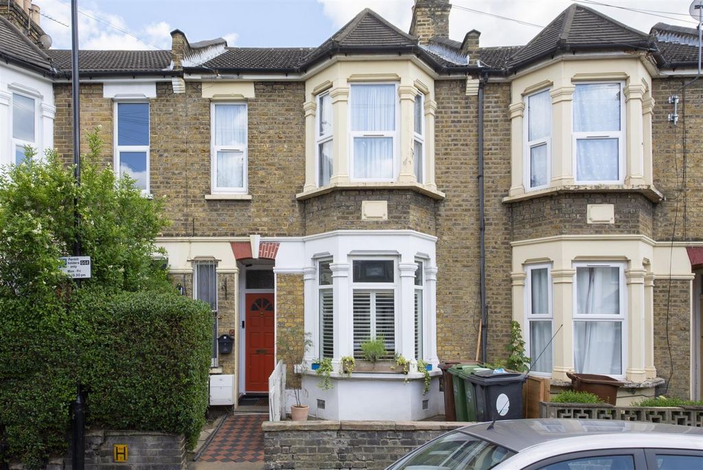 Property photo 1 of 17 1
