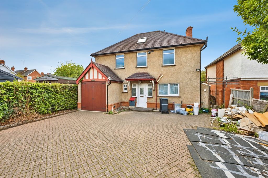 Property photo 1 of 18