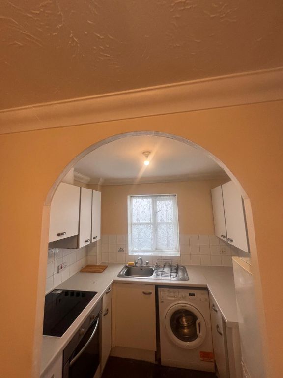 Property photo 2 of 5