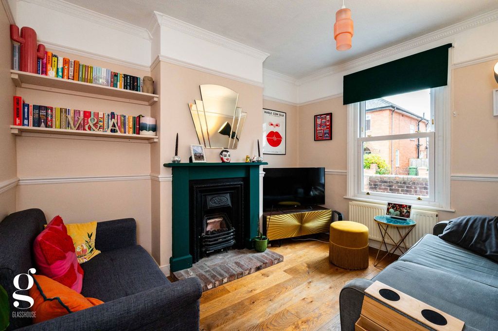 Property photo 2 of 23