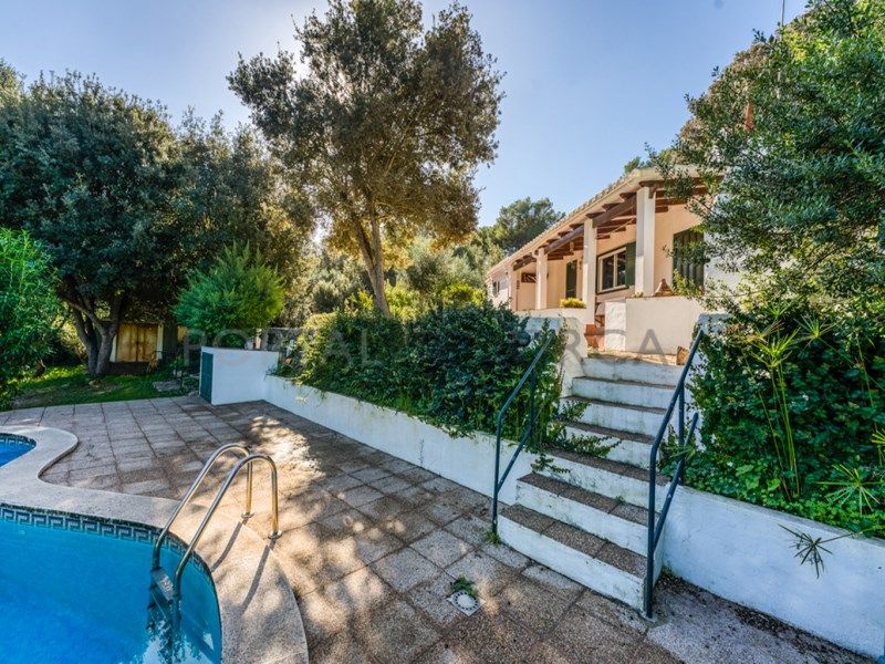 Property photo 1 of 43