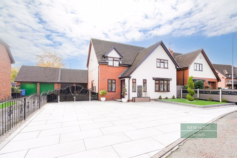 Property photo 1 of 45 Photo 4