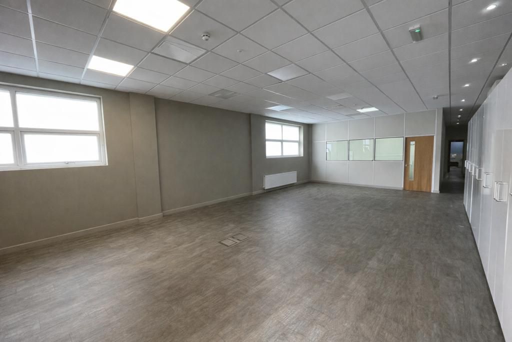 Property photo 2 of 8 Photo 8