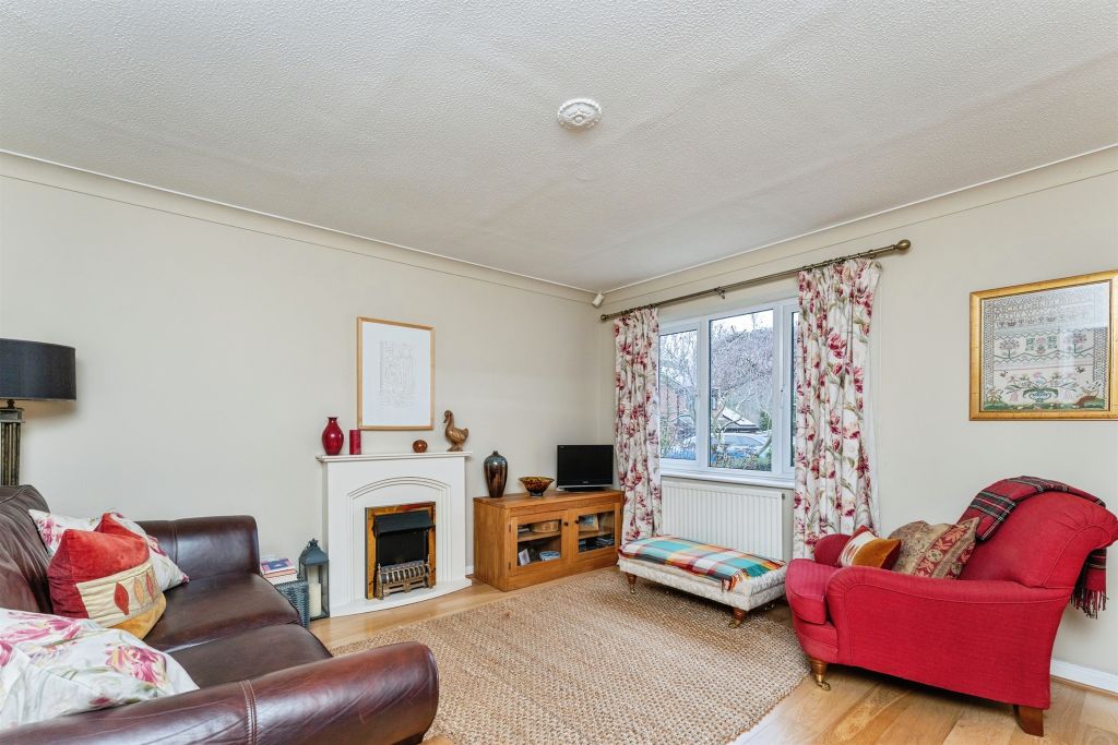 Property photo 2 of 24