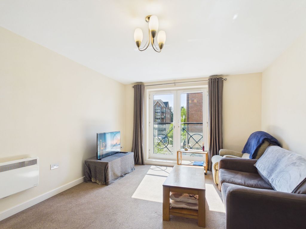 Property photo 2 of 13